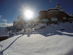 Charming Luxury Lodge & Private Spa