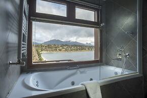 Charming Luxury Lodge & Private Spa