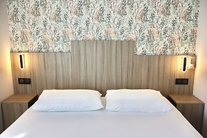 Brit Hotel Essentiel Reims Taissy
