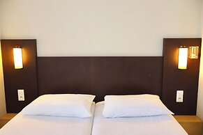 Brit Hotel Essentiel Reims Taissy