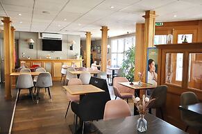 Brit Hotel Essentiel Reims Taissy