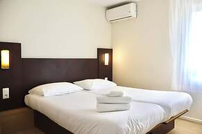 Brit Hotel Essentiel Reims Taissy