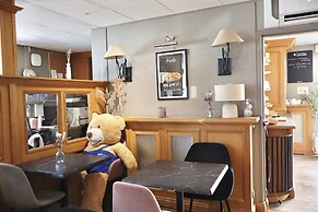 Brit Hotel Essentiel Reims Taissy