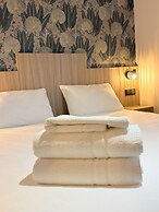 Brit Hotel Essentiel Reims Taissy