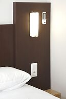 Brit Hotel Essentiel Reims Taissy