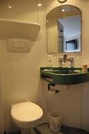 Brit Hotel Essentiel Reims Taissy