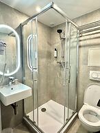 Brit Hotel Essentiel Reims Taissy