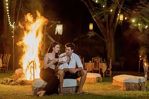 Hintok River Camp at Hellfire Pass