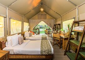 Hintok River Camp at Hellfire Pass