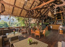 Hintok River Camp at Hellfire Pass