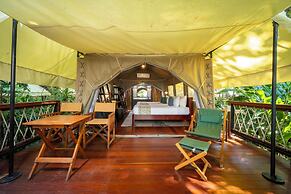 Hintok River Camp at Hellfire Pass