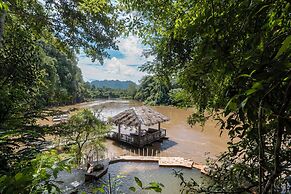 Hintok River Camp at Hellfire Pass