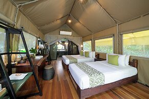 Hintok River Camp at Hellfire Pass