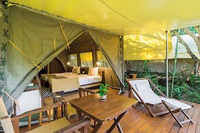 Hintok River Camp at Hellfire Pass