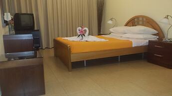 Anna Hotel Apartments