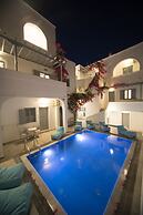 Markakis Studios Fira