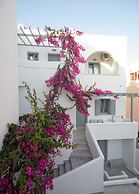 Markakis Studios Fira