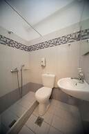 Markakis Studios Fira