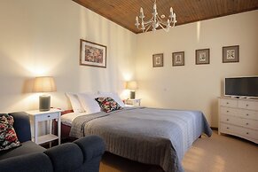 Karlamuiza Country Hotel