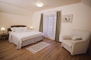 Karlamuiza Country Hotel