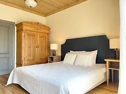 Karlamuiza Country Hotel