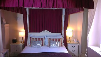 The Bath House Boutique B&B