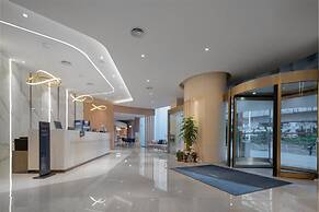 Holiday Inn Express Shanghai Jinqiao Central by IHG