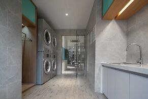 Holiday Inn Express Shanghai Jinqiao Central by IHG