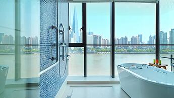 Hotel Indigo Shanghai on The Bund by IHG