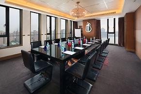 Hotel Indigo Shanghai on The Bund by IHG