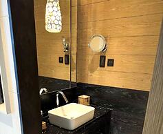 Hotel Indigo Shanghai on The Bund by IHG