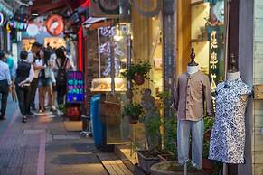 Hotel Indigo Shanghai on The Bund by IHG