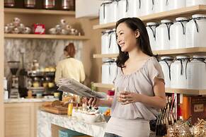 Hotel Indigo Shanghai on The Bund by IHG