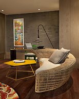 Hotel Indigo Shanghai on The Bund by IHG