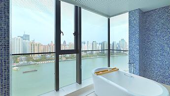 Hotel Indigo Shanghai on The Bund by IHG
