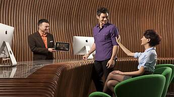 Hotel Indigo Shanghai on The Bund by IHG