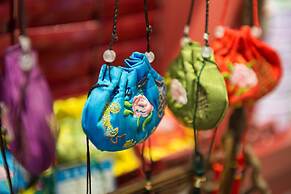 Hotel Indigo Shanghai on The Bund by IHG