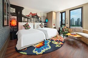 Hotel Indigo Shanghai on The Bund by IHG