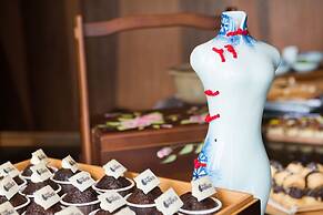 Hotel Indigo Shanghai on The Bund by IHG