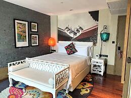 Hotel Indigo Shanghai on The Bund by IHG