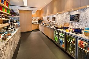 Hotel Indigo Shanghai on The Bund by IHG