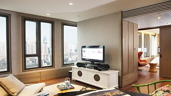 Hotel Indigo Shanghai on The Bund by IHG