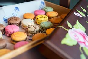 Hotel Indigo Shanghai on The Bund by IHG