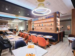 Mercure Chartres Centre Cathédrale