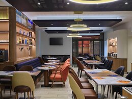 Mercure Chartres Centre Cathédrale