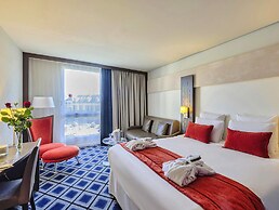 Mercure Chartres Centre Cathédrale