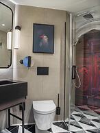 Radisson RED Oslo City Centre