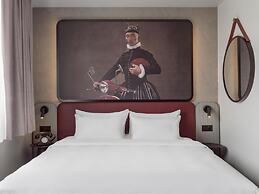 Radisson RED Oslo City Centre