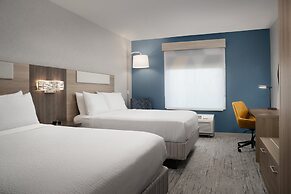 Holiday Inn Express & Suites Alexandria - Fort Belvoir by IHG