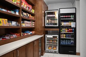 Holiday Inn Express & Suites Alexandria - Fort Belvoir by IHG